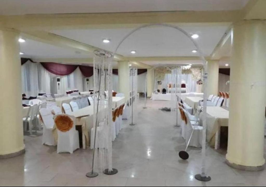 Presken Hotels Alade Avenue Ikeja Zewnętrze zdjęcie