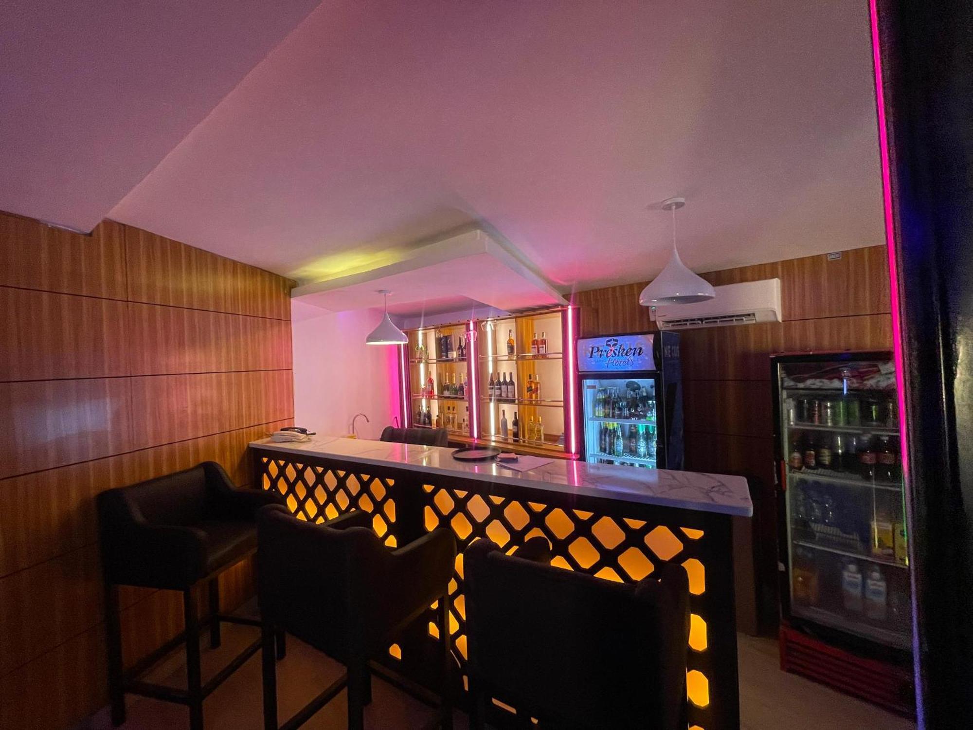 Presken Hotels Alade Avenue Ikeja Zewnętrze zdjęcie