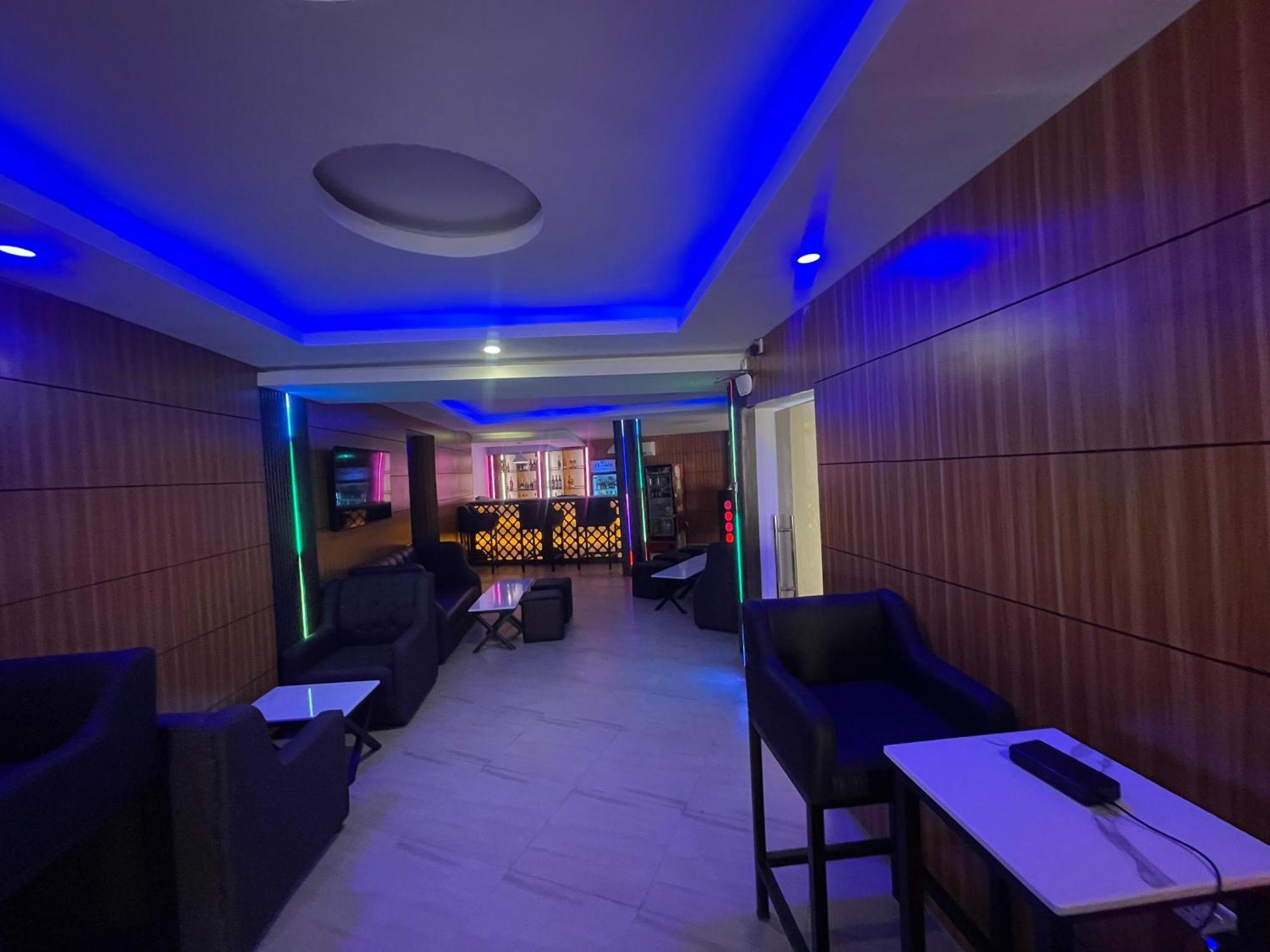 Presken Hotels Alade Avenue Ikeja Zewnętrze zdjęcie